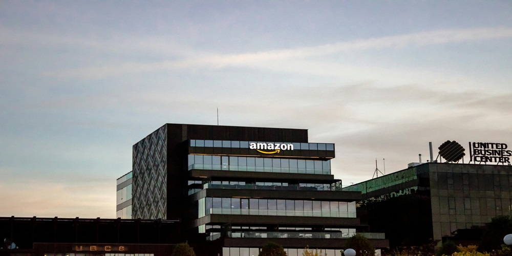 qlik-boosts-global-reach-with-launch-on-aws-region-in-middle-east